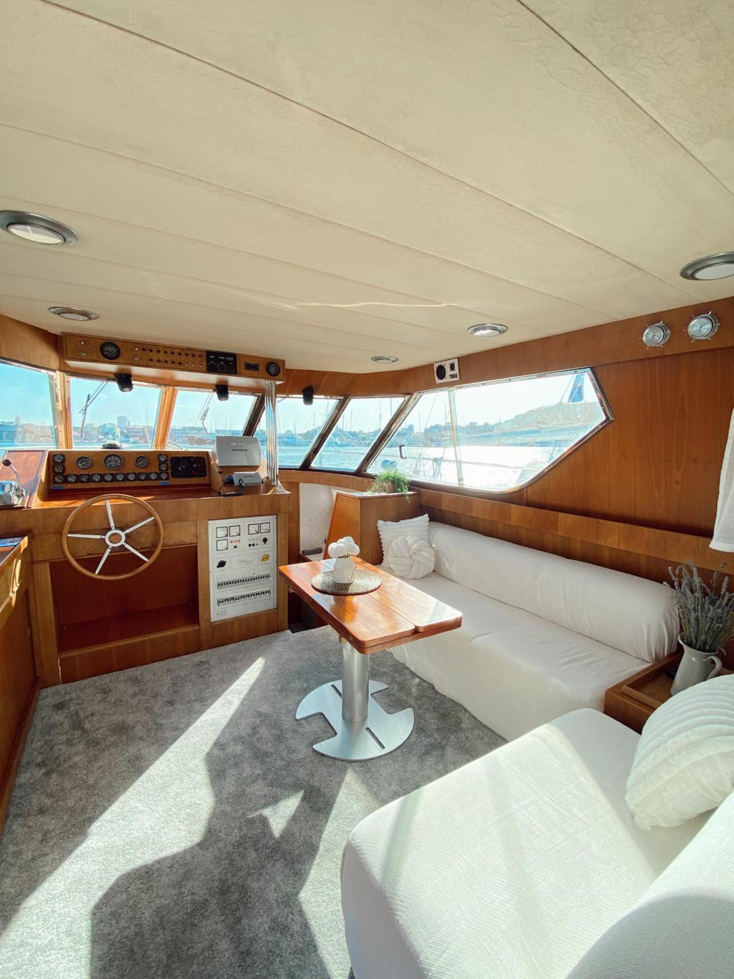 Malmo'S Yacht Ξενοδοχείο Βαλένθια Εξωτερικό φωτογραφία